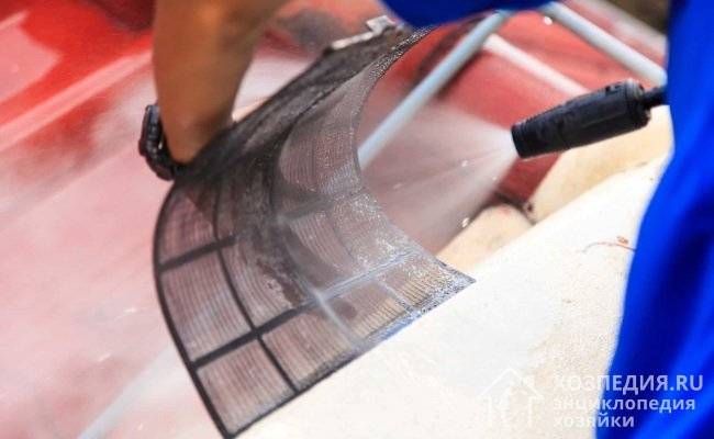 Comment nettoyer votre climatiseur à la maison