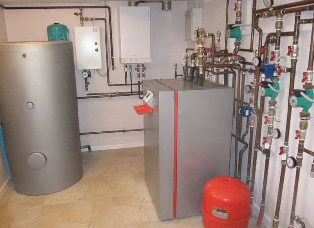 Comment organiser le chauffage d'une maison privée de vos propres mains: schémas d'organisation d'un système de chauffage autonome