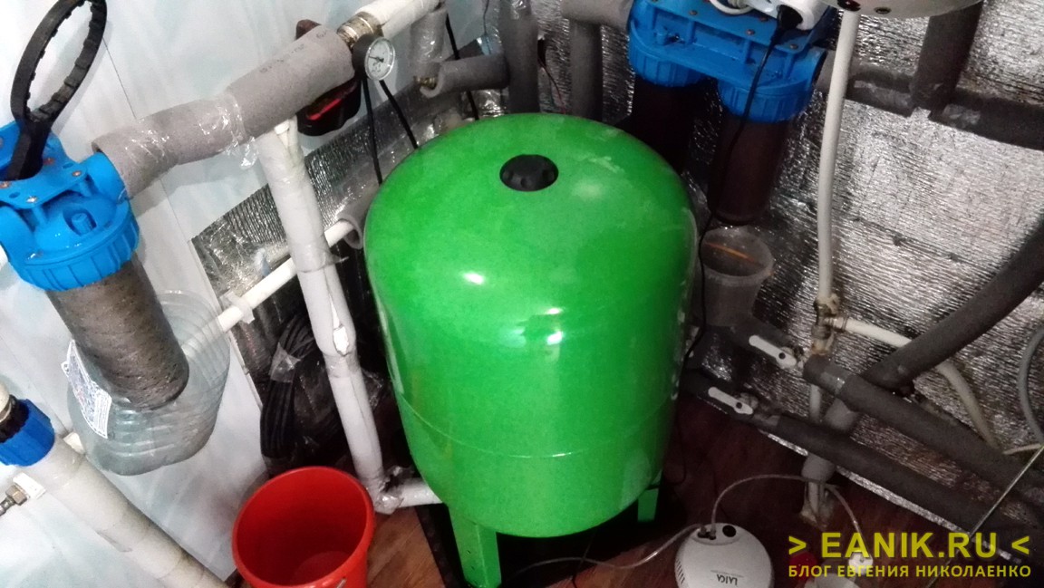 Entretien et réparation de l'accumulateur dans le système d'alimentation en eau