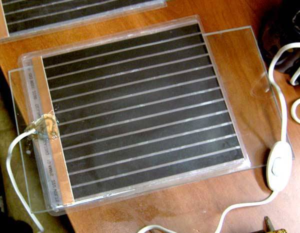 Chauffage maison - dans la maison, à la campagne, dans le garage, pour une tente en randonnée et chauffage temporaire