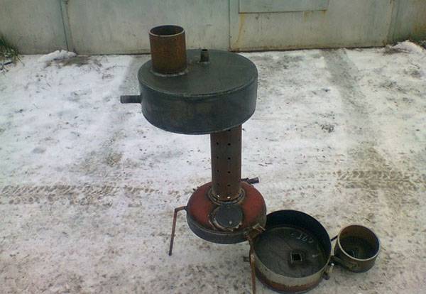 Comment fabriquer un appareil de chauffage de vos propres mains: un aperçu de 2 options maison