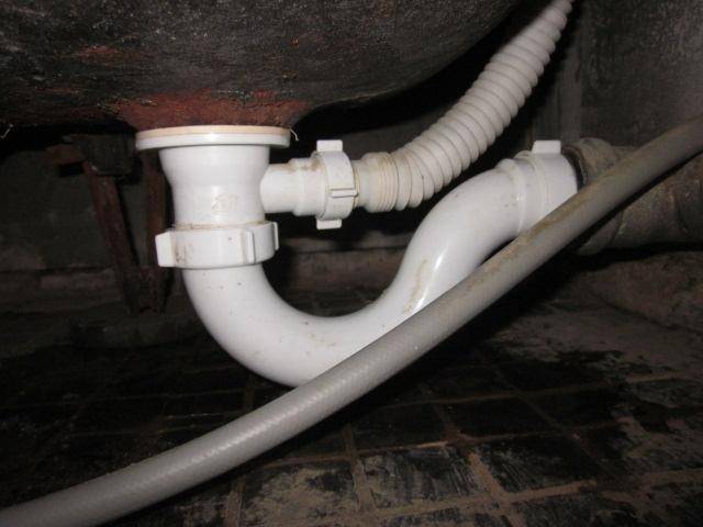 Comment installer le robinet sur le côté de la baignoire : instructions d'installation