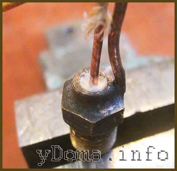 Thermocouple dans une cuisinière à gaz: principe de fonctionnement + instructions pour remplacer l'appareil