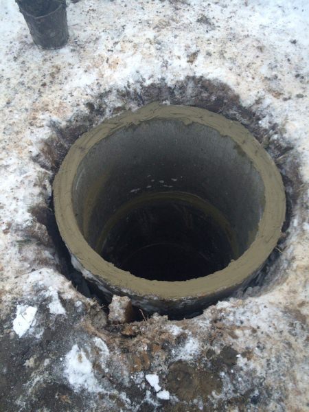 Comment les clients sont-ils trompés lors de la construction de puits ?