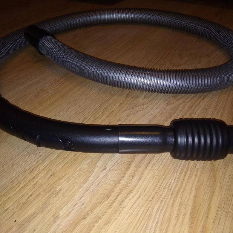 Comment réparer un tuyau d'aspirateur cassé - PTO Engineer