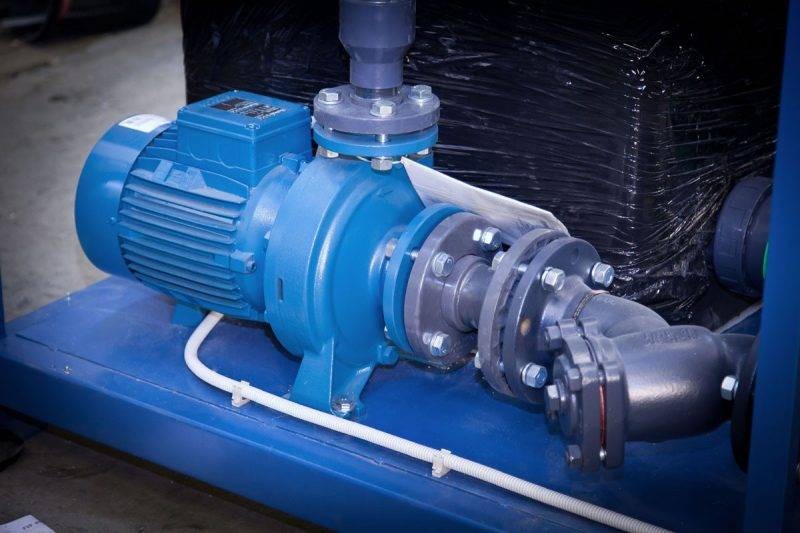 Qu'est-ce qu'un refroidisseur: caractéristiques de l'appareil, règles de sélection et d'installation