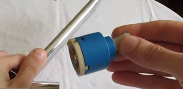 Comment démonter et réparer des mitigeurs à levier unique de différents types