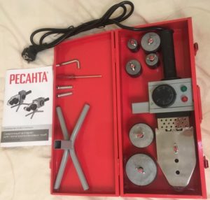 Comment choisir un fer à souder pour tuyaux en polypropylène : conseils de plombiers professionnels