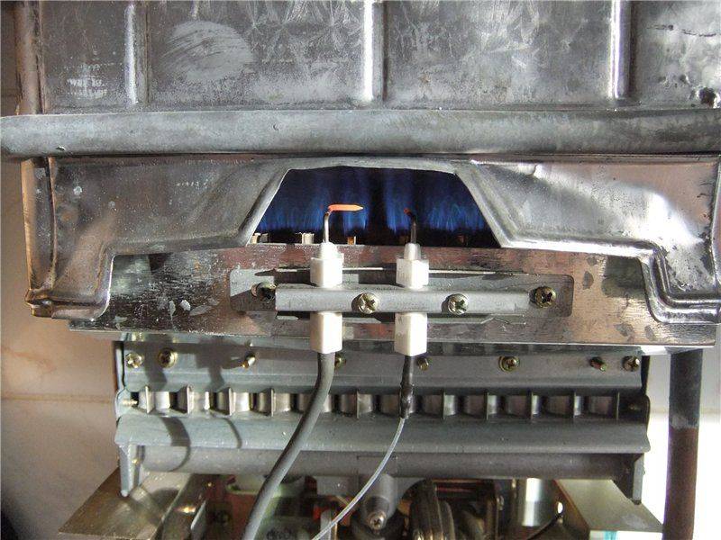 La flamme ne s'allume pas dans le geyser Bosch: recherche de la cause du dysfonctionnement et recommandations de réparation