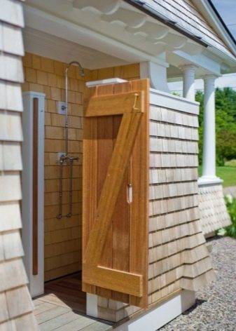 Réservoir pour une douche d'été : conseils pour choisir un modèle fini + comment construire un produit fait maison