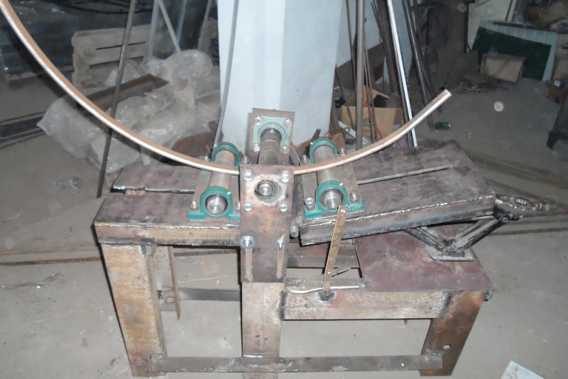 Comment faire une cintreuse de profil de vos propres mains: dessin et schéma de conception