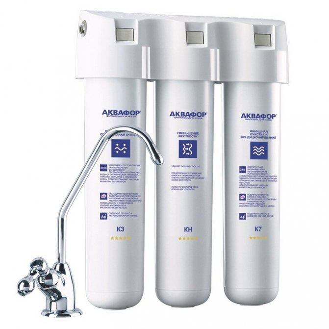 Filtre à eau principal: comment choisir les filtres de débit pour l'alimentation en eau froide et chaude, les meilleures options pour un appartement et une maison privée