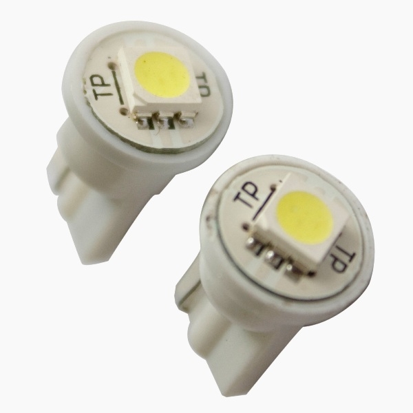 Lampe LED à faire soi-même: schéma, nuances de design, auto-assemblage