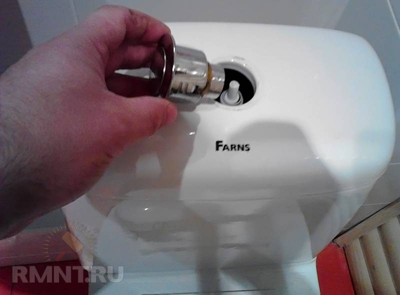 Réparation d'un réservoir de toilette avec un bouton: réparation à faire soi-même d'un mécanisme de chasse d'eau