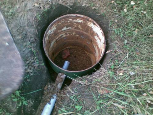 Cesspool d'un baril: une classe de maître étape par étape sur l'arrangement