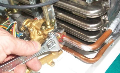 Réparation de geyser à faire soi-même - dysfonctionnements de base et règles de nettoyage