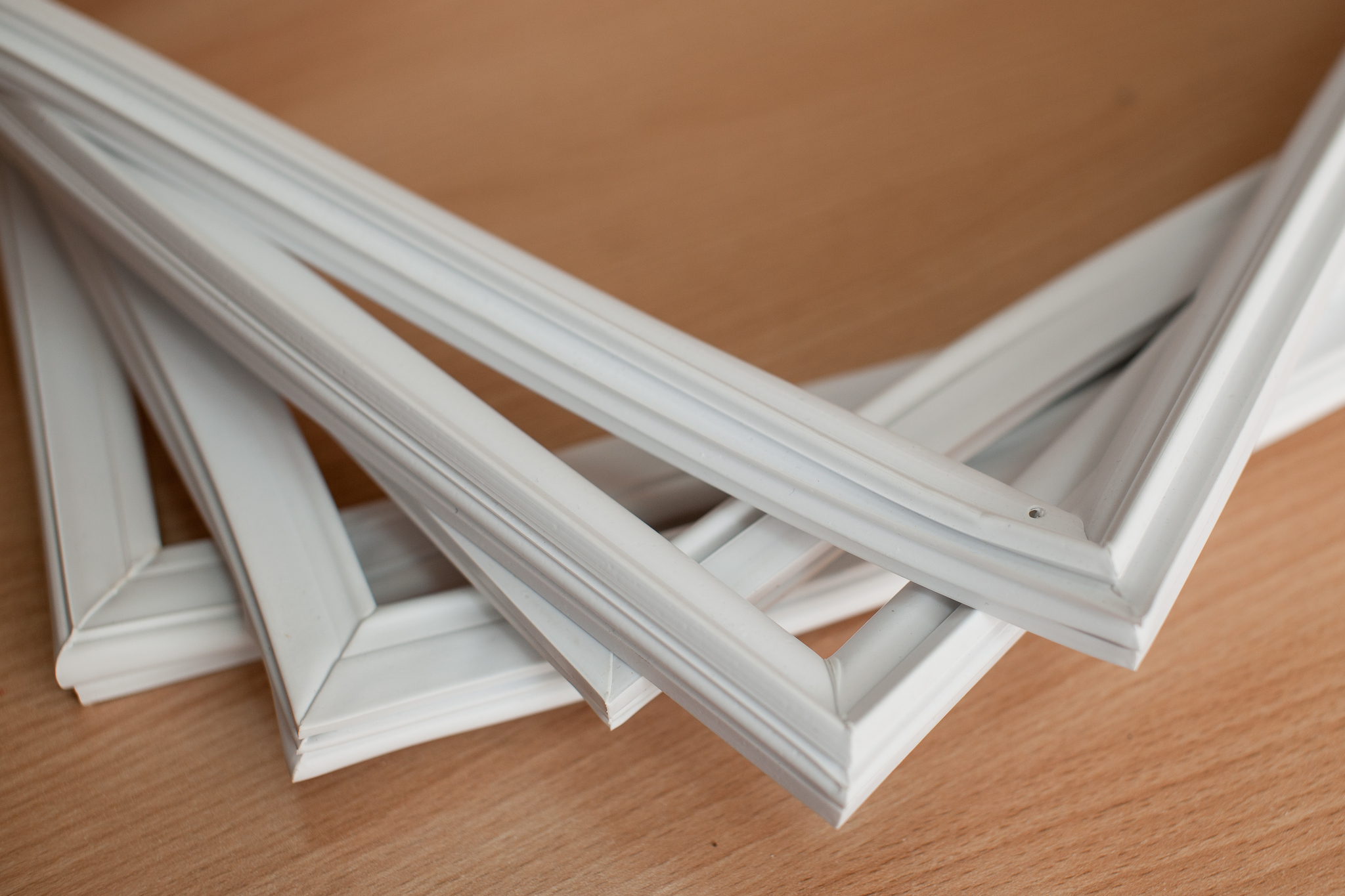 Comment remplacer et réparer le joint du réfrigérateur de vos propres mains