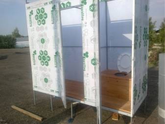 Douche d'été en polycarbonate : instructions de conception étape par étape