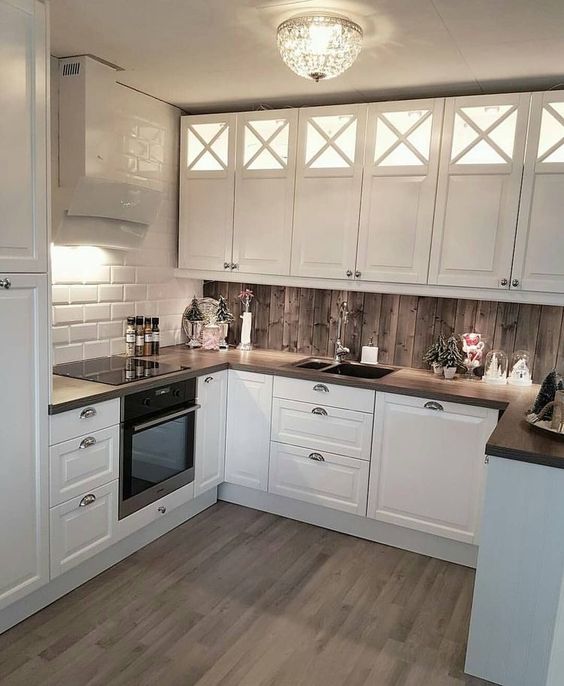 5 façons de remplir de manière rentable un coin dans une petite cuisine