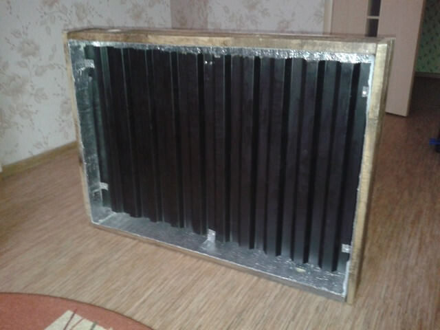 Comment fabriquer un capteur solaire pour chauffer l'eau de vos propres mains