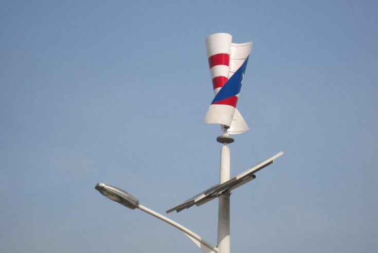 Comment fabriquer une éolienne de vos propres mains: un aperçu de la technologie d'assemblage de 2 modèles différents