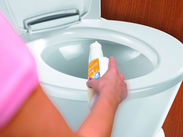 Pourquoi vous ne pouvez pas jeter du papier toilette dans les toilettes