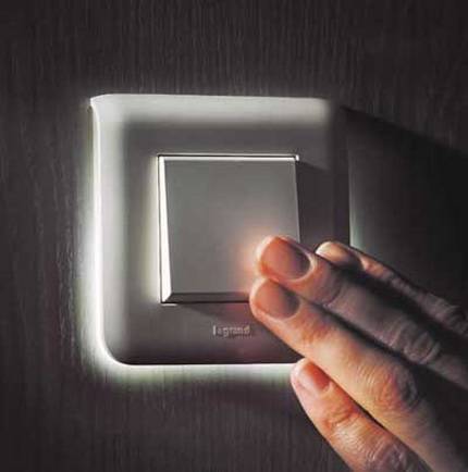 Prises et interrupteurs aériens : règles pour une installation et un raccordement en toute sécurité