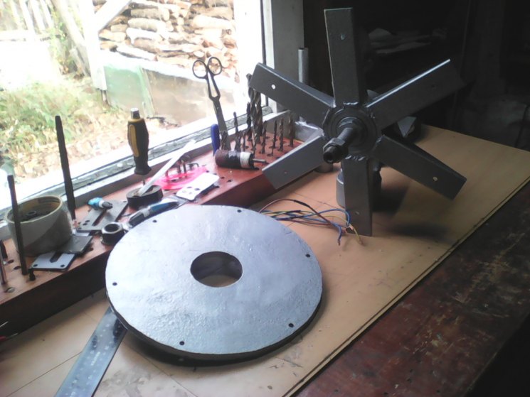 Comment fabriquer une éolienne verticale de vos propres mains