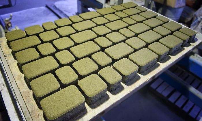 Moule à faire soi-même pour dalles de pavage - conseils pour la fabrication