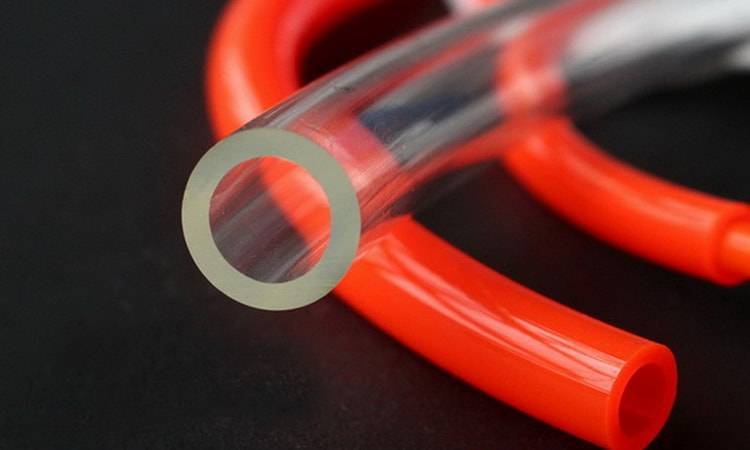 Quel diamètre de raccords sont nécessaires pour connecter les réservoirs de stockage d'eau ?