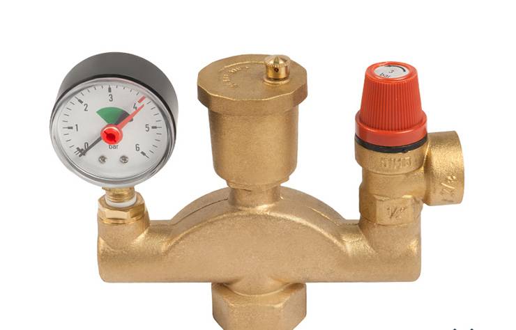 Groupe de sécurité chauffage - appareil, action, sélection et installation