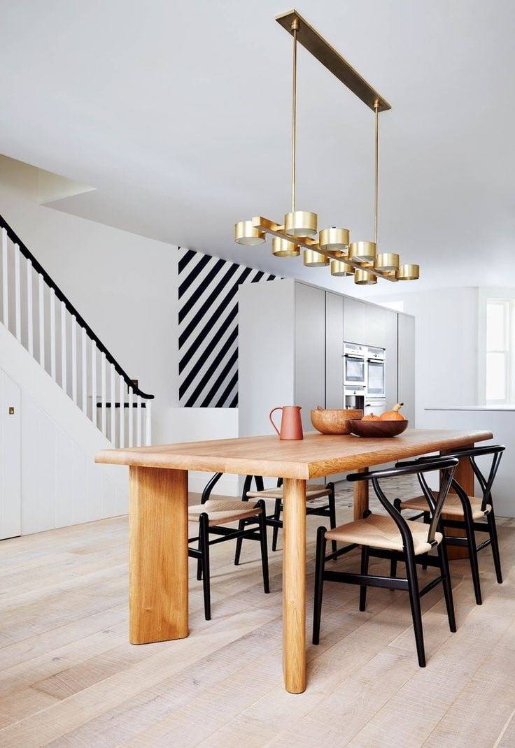 Papier peint pour une petite cuisine moderne : agrandir l'espace et capter la lumière