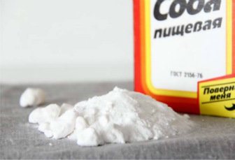 5 nettoyants pour micro-ondes simples mais efficaces