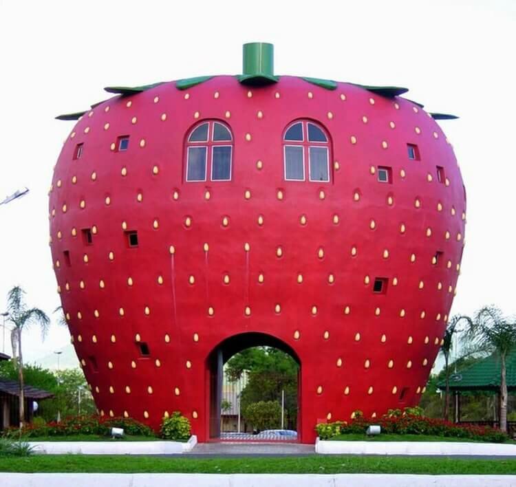 Top 5 des maisons les plus insolites du monde