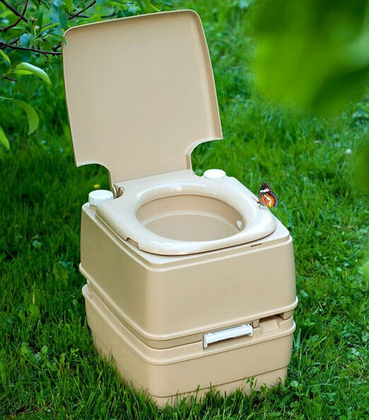 Qu'est-ce qu'un placard sec: le principe de fonctionnement et les spécificités de l'utilisation de la plomberie autonome