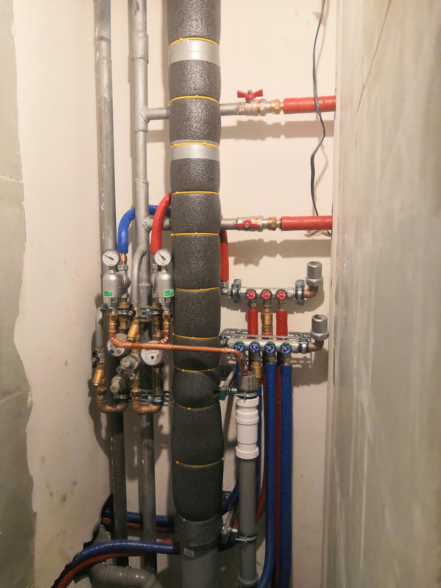 Remplacement des contremarches MKD dans un appartement : instructions et paiement