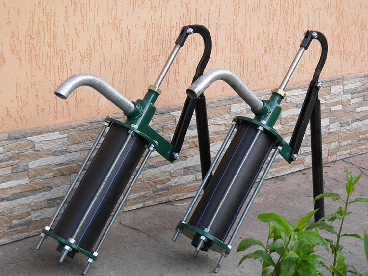 Pompe à eau manuelle à faire soi-même : tour d'horizon des meilleurs produits faits maison