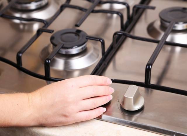 Pourquoi la cuisinière électrique est choquante - 7 raisons
