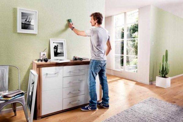 Un moyen facile d'éviter d'endommager les fils lors du perçage dans un mur