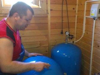 Accumulateurs hydrauliques pour l'approvisionnement en eau: principe de fonctionnement, types, comment choisir le bon