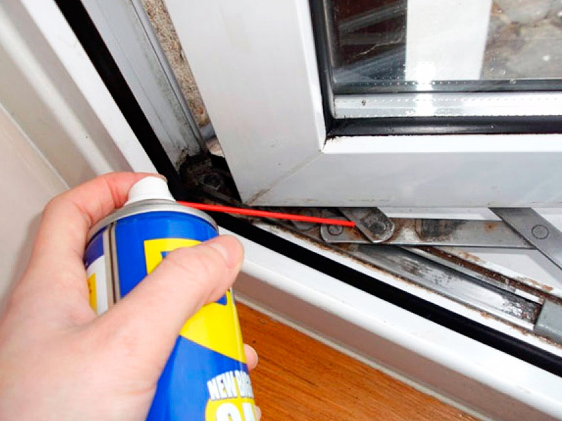 Entretien des fenêtres en plastique : comment entretenir le métal-plastique ?