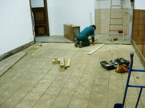 Imperméabilisation du sol dans l'appartement: caractéristiques du choix des matériaux isolants + procédure de travail