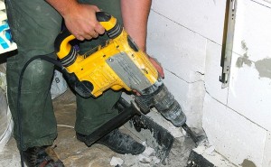 Est-il possible de percer un conduit de ventilation et de modifier la conception du puits de ventilation ?