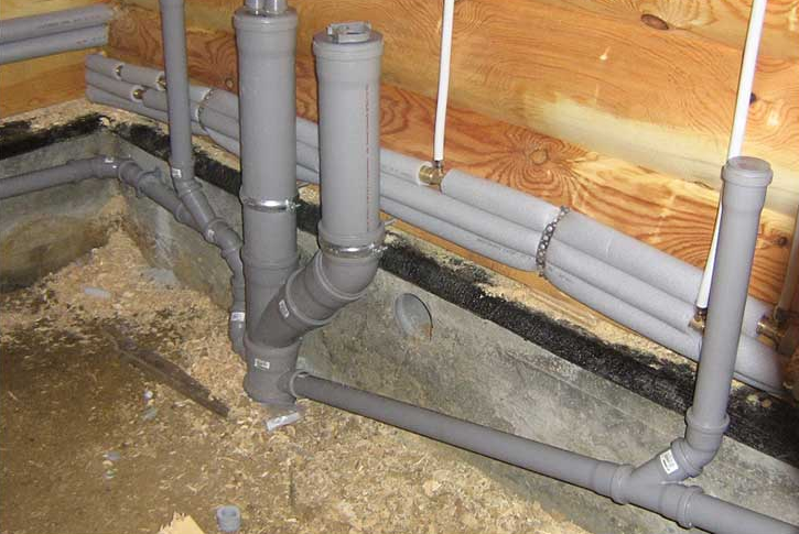 Dispositif d'assainissement dans le pays: comparaison de 3 options différentes les unes avec les autres