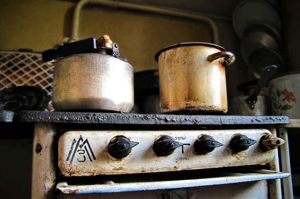 Élimination des anciennes cuisinières à gaz - ferraille à un prix avantageux