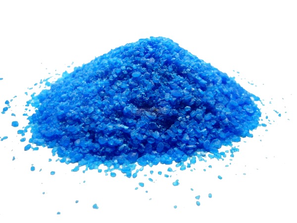 Causes des points humides avec de la rouille au plafond