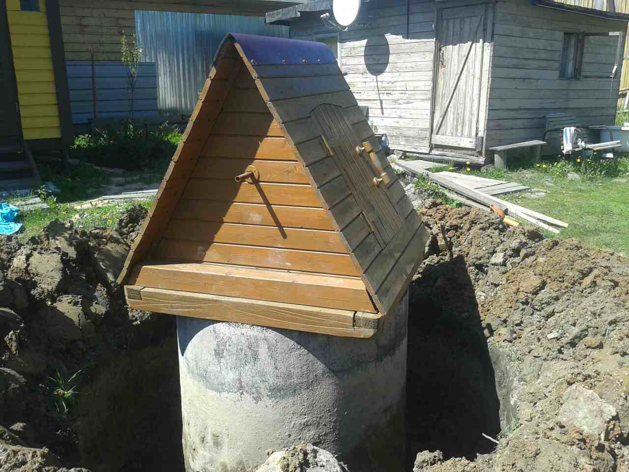 Pour que le puits ne gèle pas: réchauffement pour l'hiver