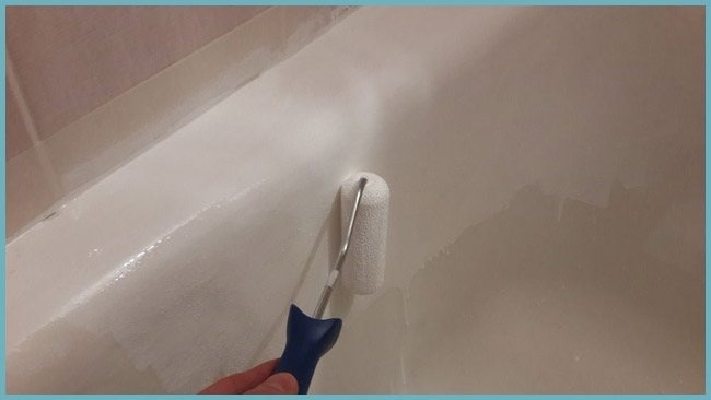 Acrylique de bain en vrac: sept compositions populaires pour la restauration + ce qu'il faut rechercher lors de l'achat