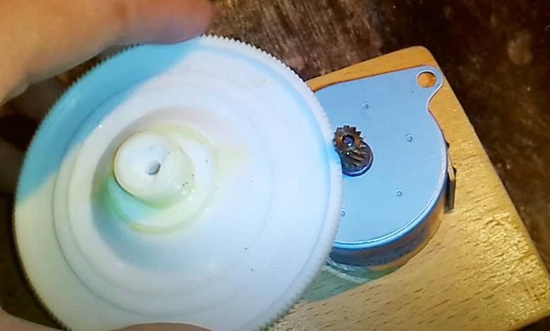 Éolienne à faire soi-même à partir d'une machine à laver: instructions de montage d'une éolienne