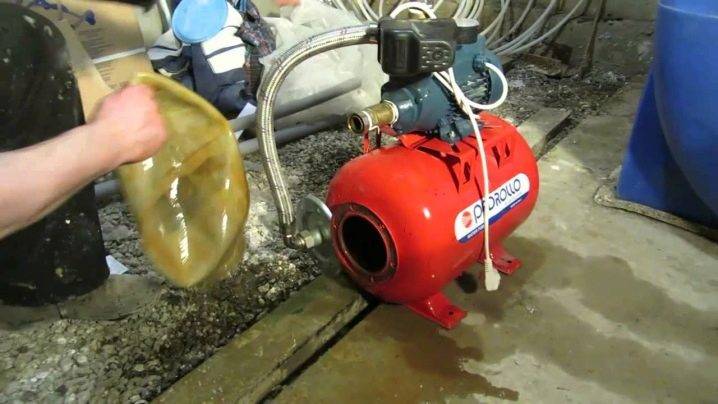 Le principe de fonctionnement de l'accumulateur et pourquoi il est nécessaire dans le système d'alimentation en eau